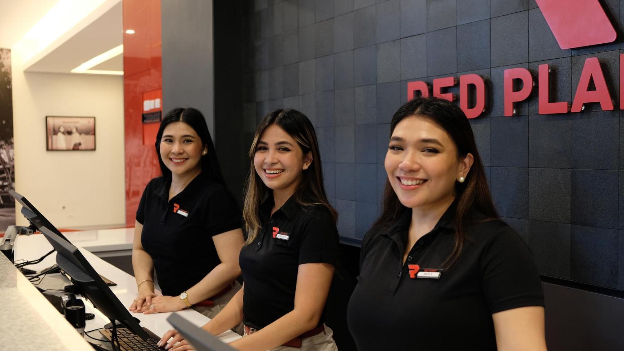 Red Planet Bgc The Taguig