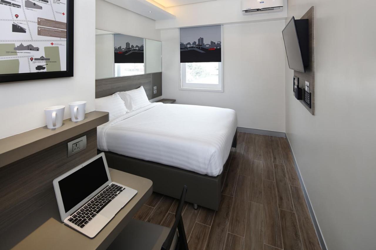 Red Planet Bgc The 3* Taguig